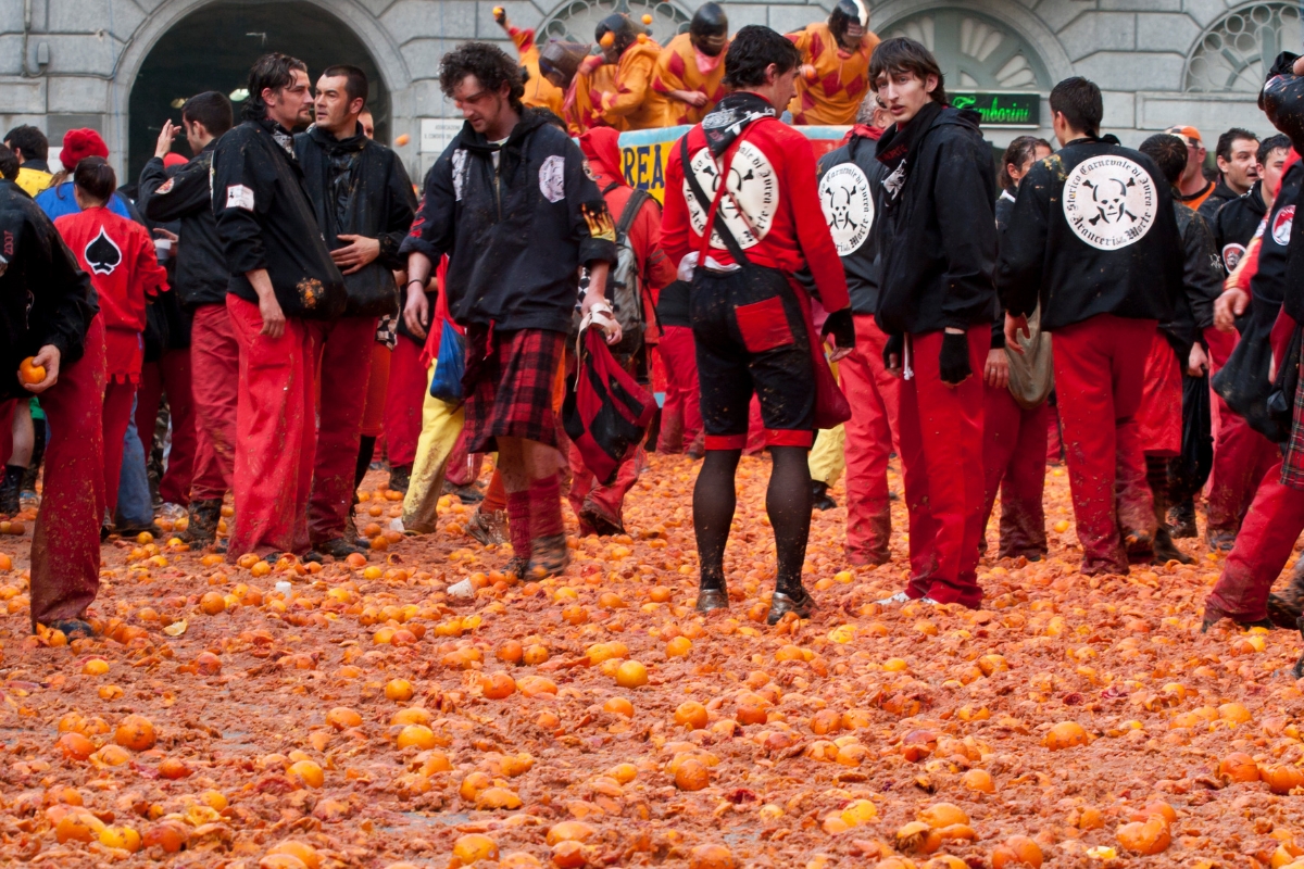 L'evento storico della Battaglia delle Arance, che si svolge ad Ivrea durante il Carnevale