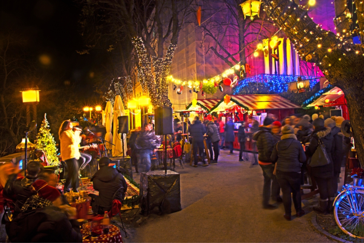 Night view with markets and live music from the Strossmayer Promenade as part of Advent in Zagreb, Croatia