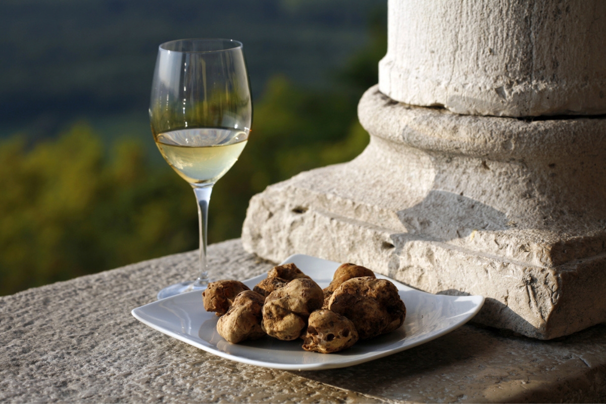 Vino bianco e tartufo bianco, i prodotti tipici dell'Istria